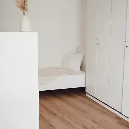 Maister Apartment *
